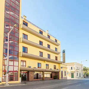 *** Отель Western Dom Bernardo Португалия
